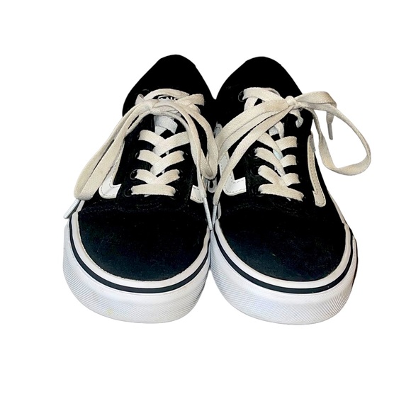 Women’s Vans Old Skool Lace Up Skate Sneakers Black and White Size 6 US - Picture 3 of 13